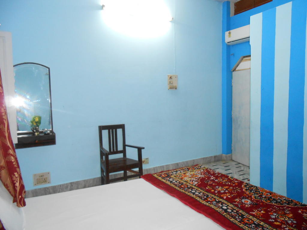 Elvis Guest House Waranasi Zewnętrze zdjęcie