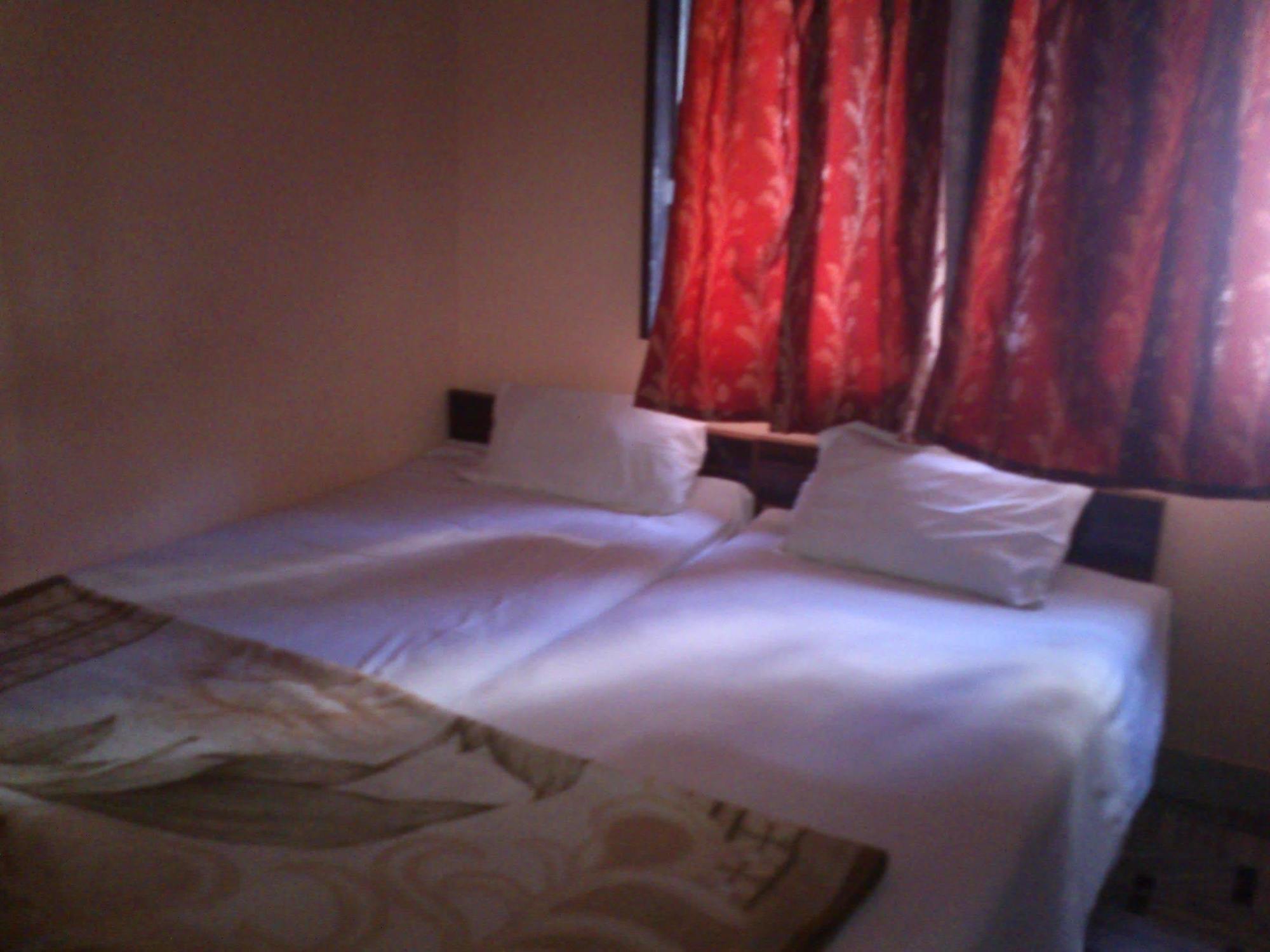 Elvis Guest House Waranasi Zewnętrze zdjęcie